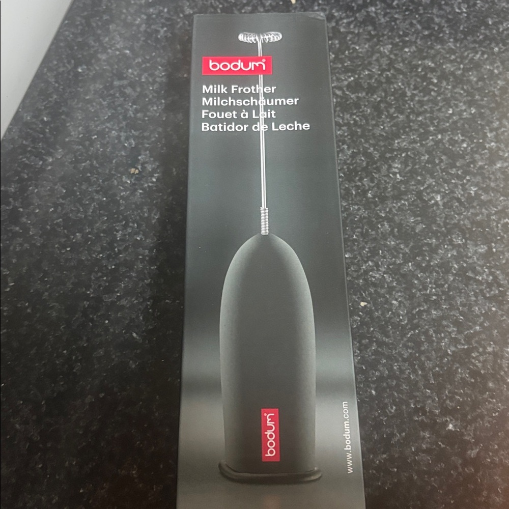 Bodum Electric Milk Frother in Black
